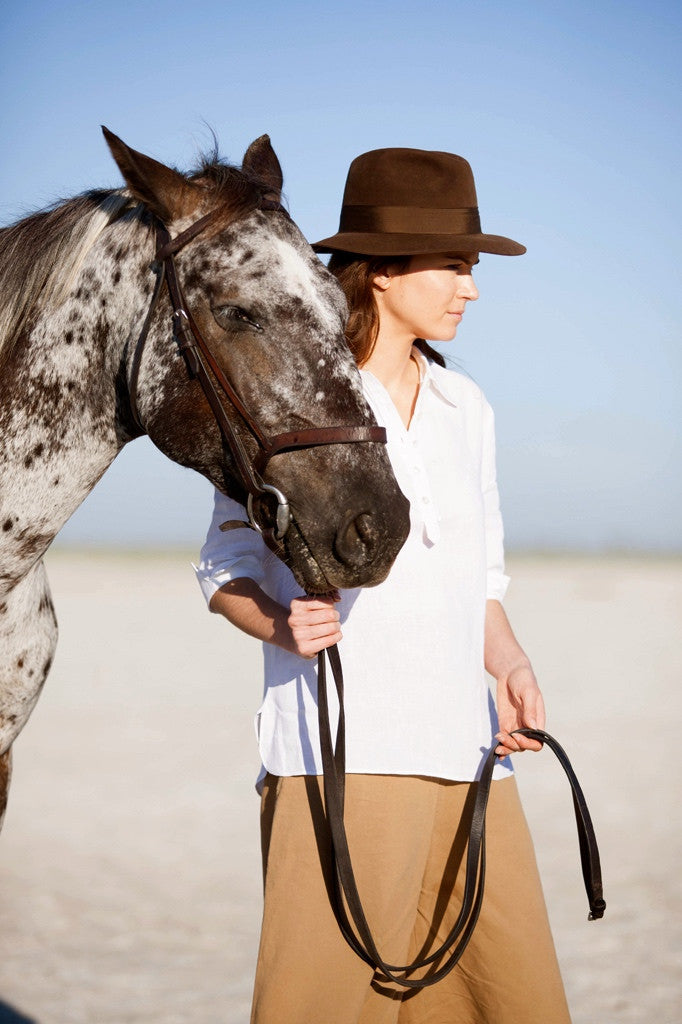 SAFARI SHIRT IN WHITE LINEN | Hickman & Bousfield